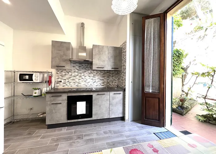 Ortensia-central With Terrace *