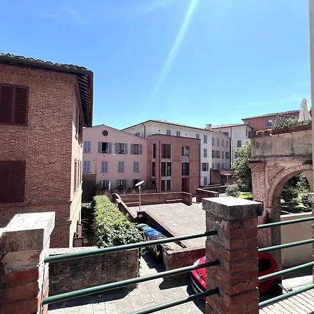Ortensia-central With Terrace Apartment