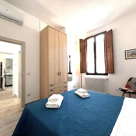 Ortensia-central With Terrace Apartment