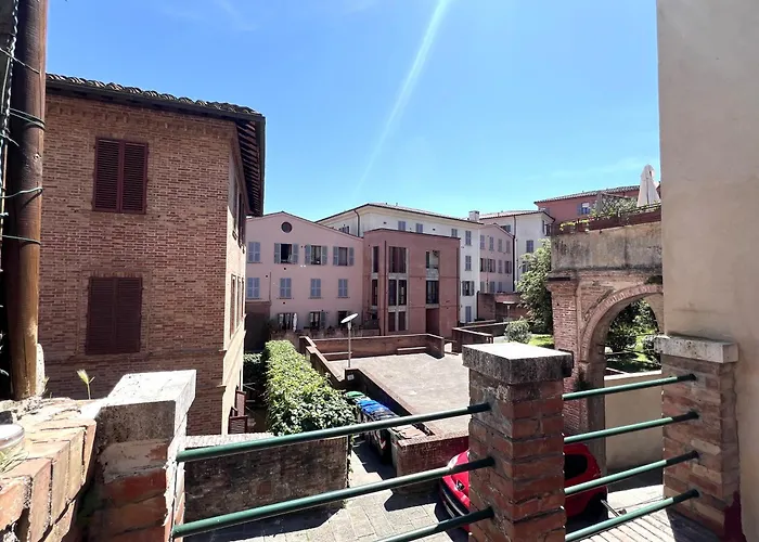 Ortensia-central With Terrace Apartment